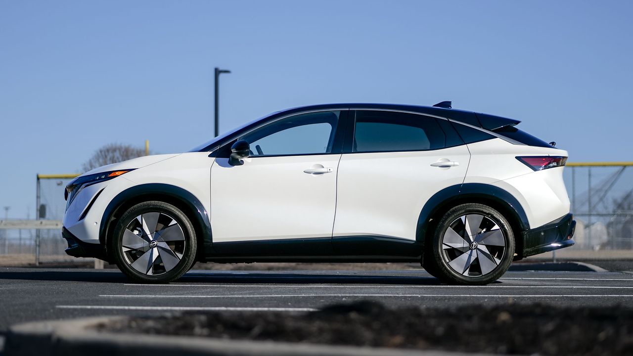 2025 Nissan Ariya Platinum+ AWD review.