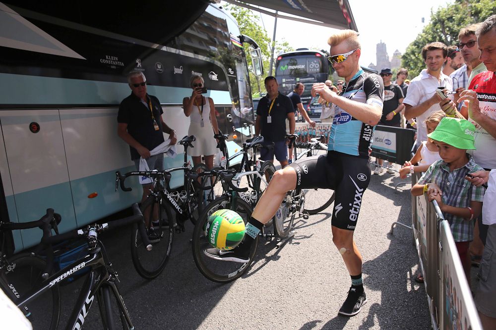 A little cross training before the stage.