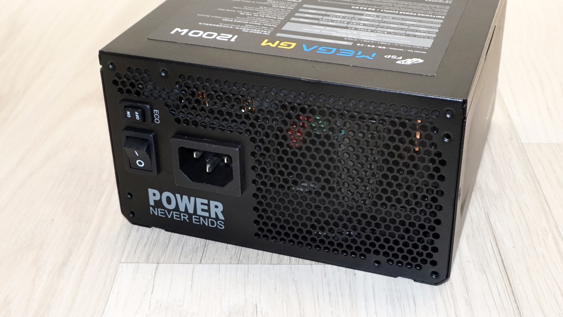 FSP Mega GM ATX 3.1 1200W
