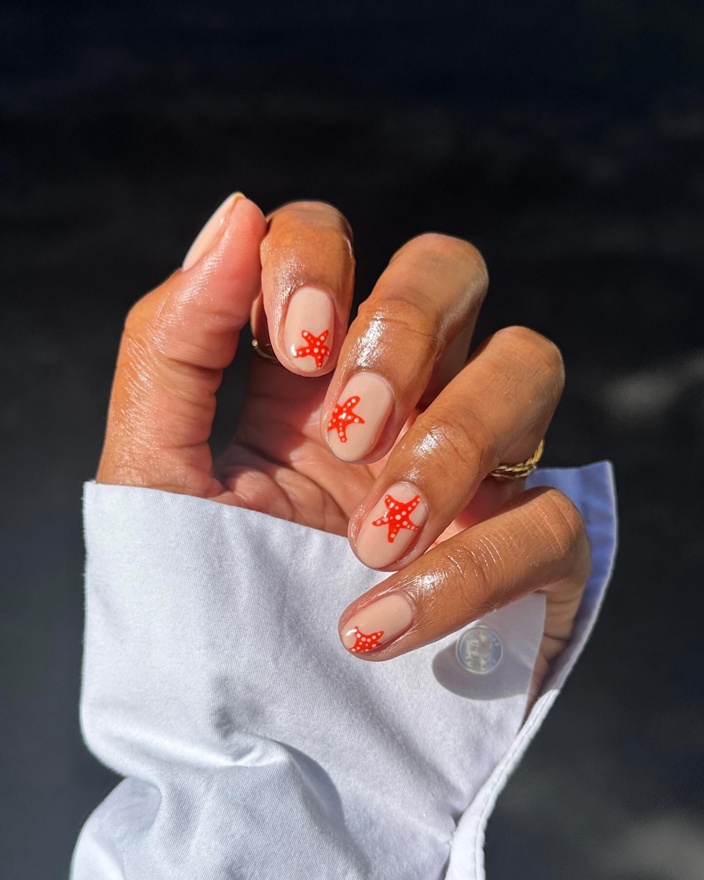 Mediterranean nail trend