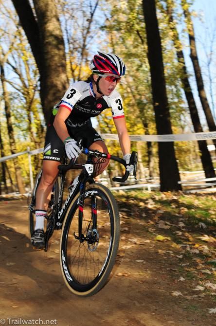 Elle Anderson (Cal Giant Berry Farms/ Specialized) trying to keep Comton in sight