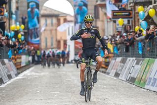 Adam Yates wins stage 5 at Tirreno-Adriatico