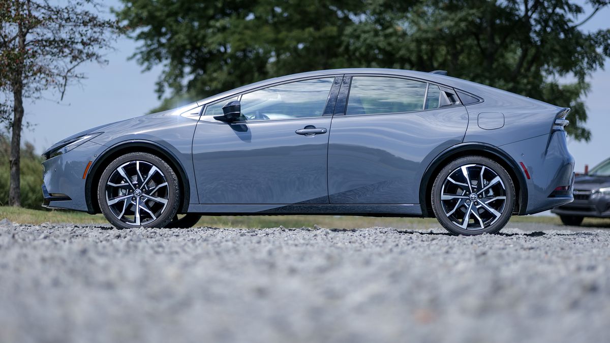 2025 Toyota Prius Plug-In Hybrid test drive.