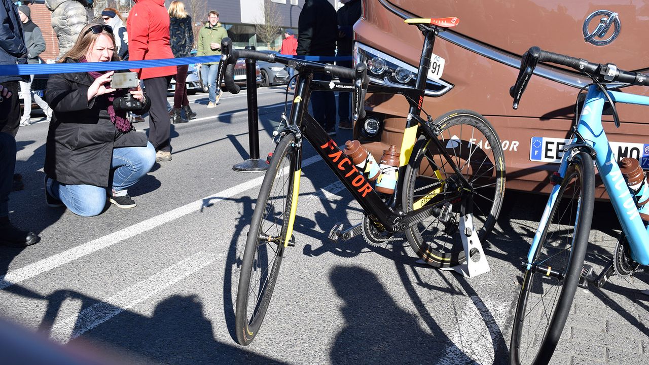 A look at the non-drive side of Oliver Naesen's Factor ONE