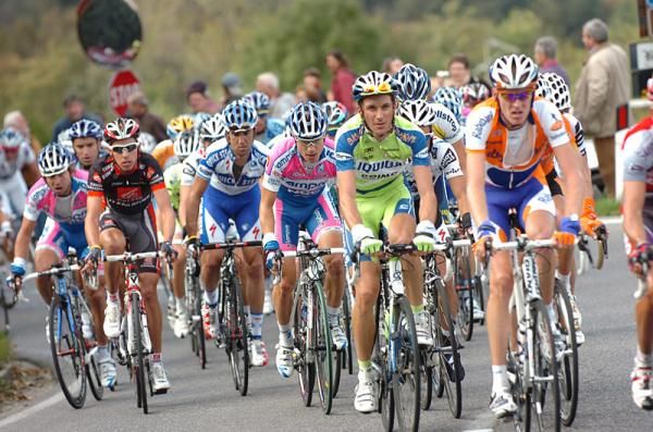 Italy's Damiano Cunego (Lampre) and Ivan Basso (Liquigas).