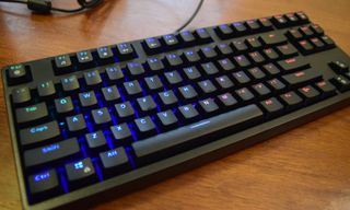 Aukey KMG14: Best Budget TKL Mechanical Keyboard for Typing