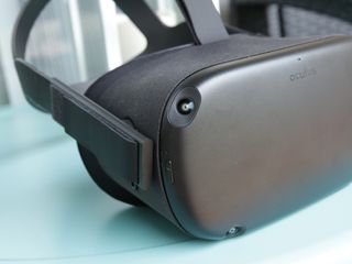 Oculus Quest side view