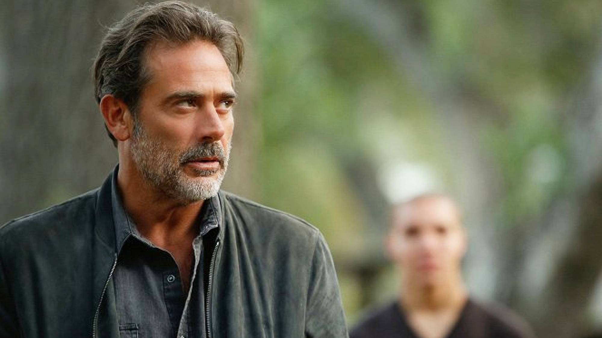 Jeffrey Dean Morgan in "Extant" season 2 (2015)
