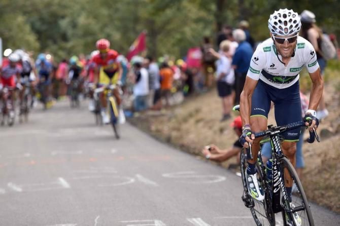Alejandro Valverde (Movistar) distances Alberto Contador (Tinkoff-Saxo)
