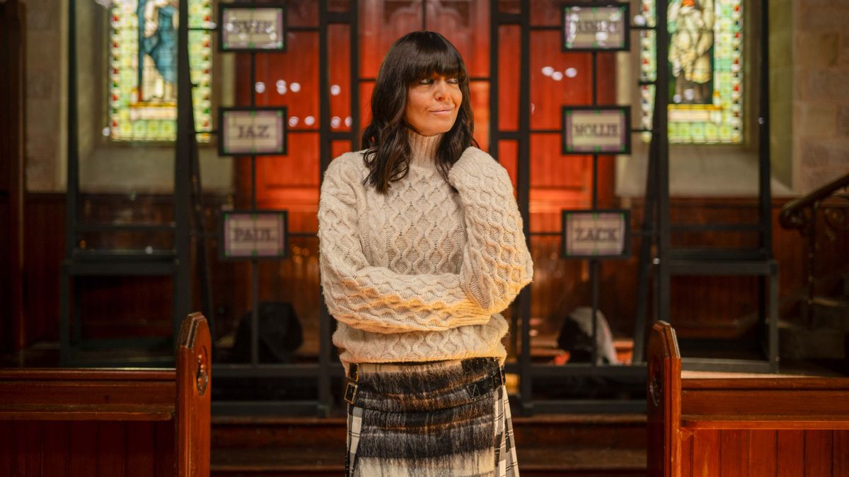 Vous vous souvenez de la combinaison kilt et tricot torsadé de Claudia Winkleman dans The Traitors ? Nous aussi 