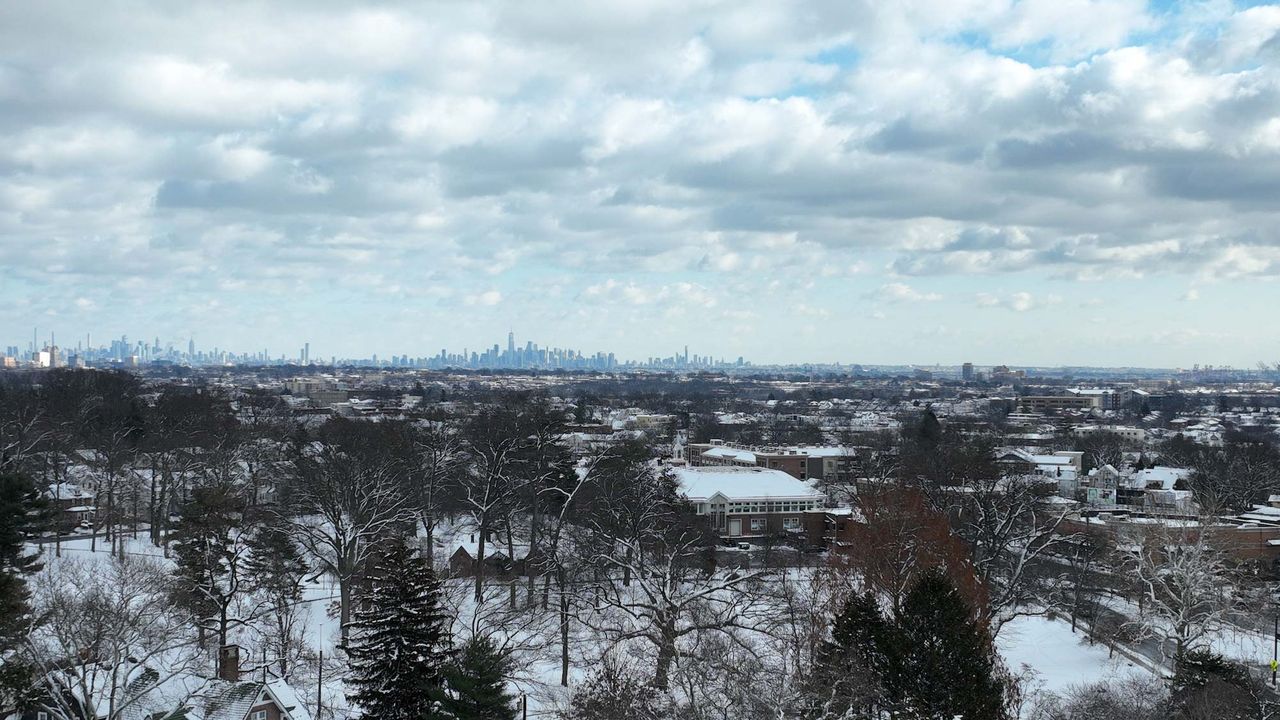 DJI Mavic 3 2x zoom