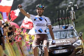 Stage 2 - Riblon wins alone at the Passo Pordoi