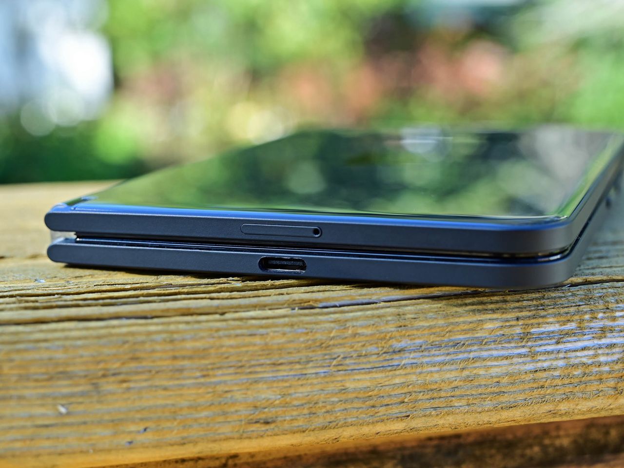 Surface Duo 2 Type C Sim