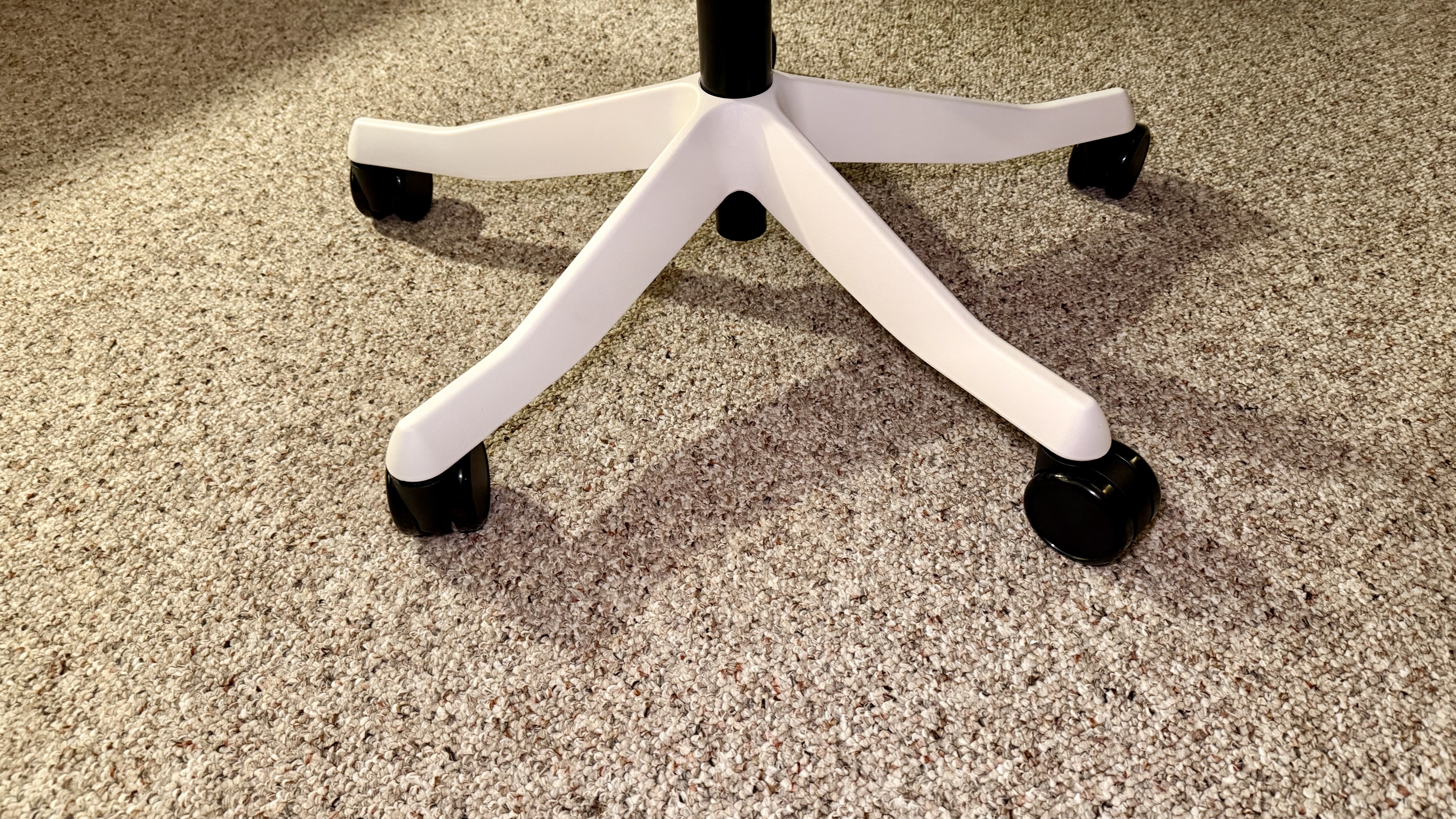 Autonomous Ergochair Ultra 2 caster