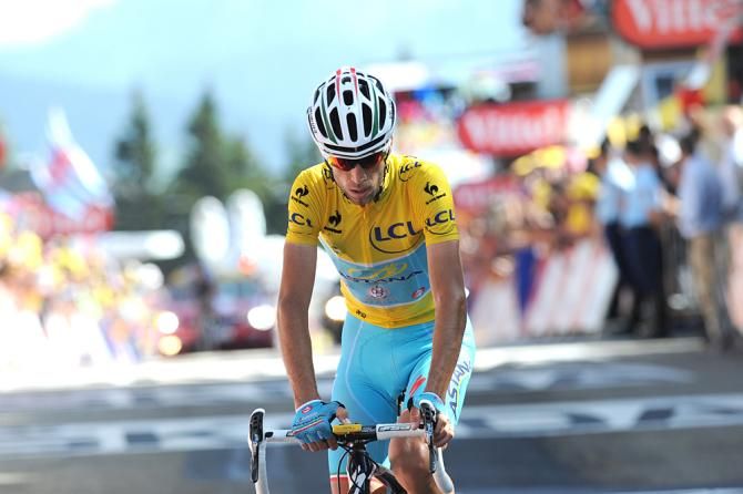 Vincenzo Nibali (Astana) wins stage 13