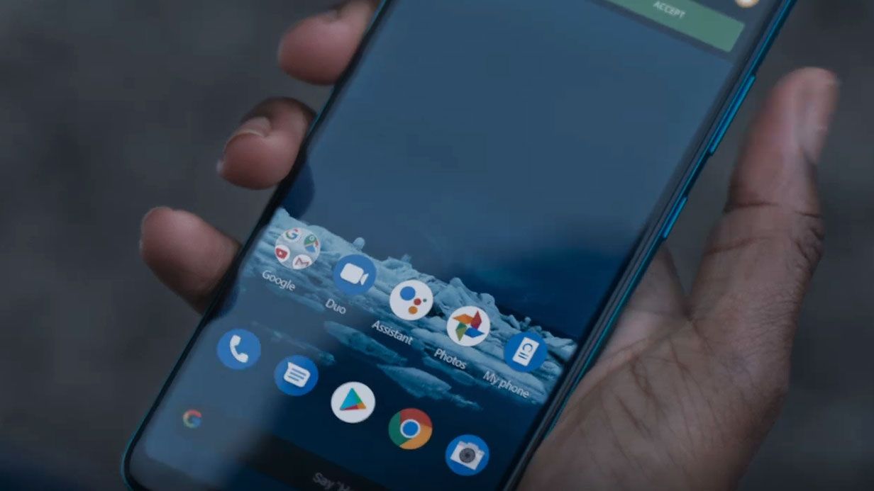 It looks to be running a near-stock version of Google's Android OS