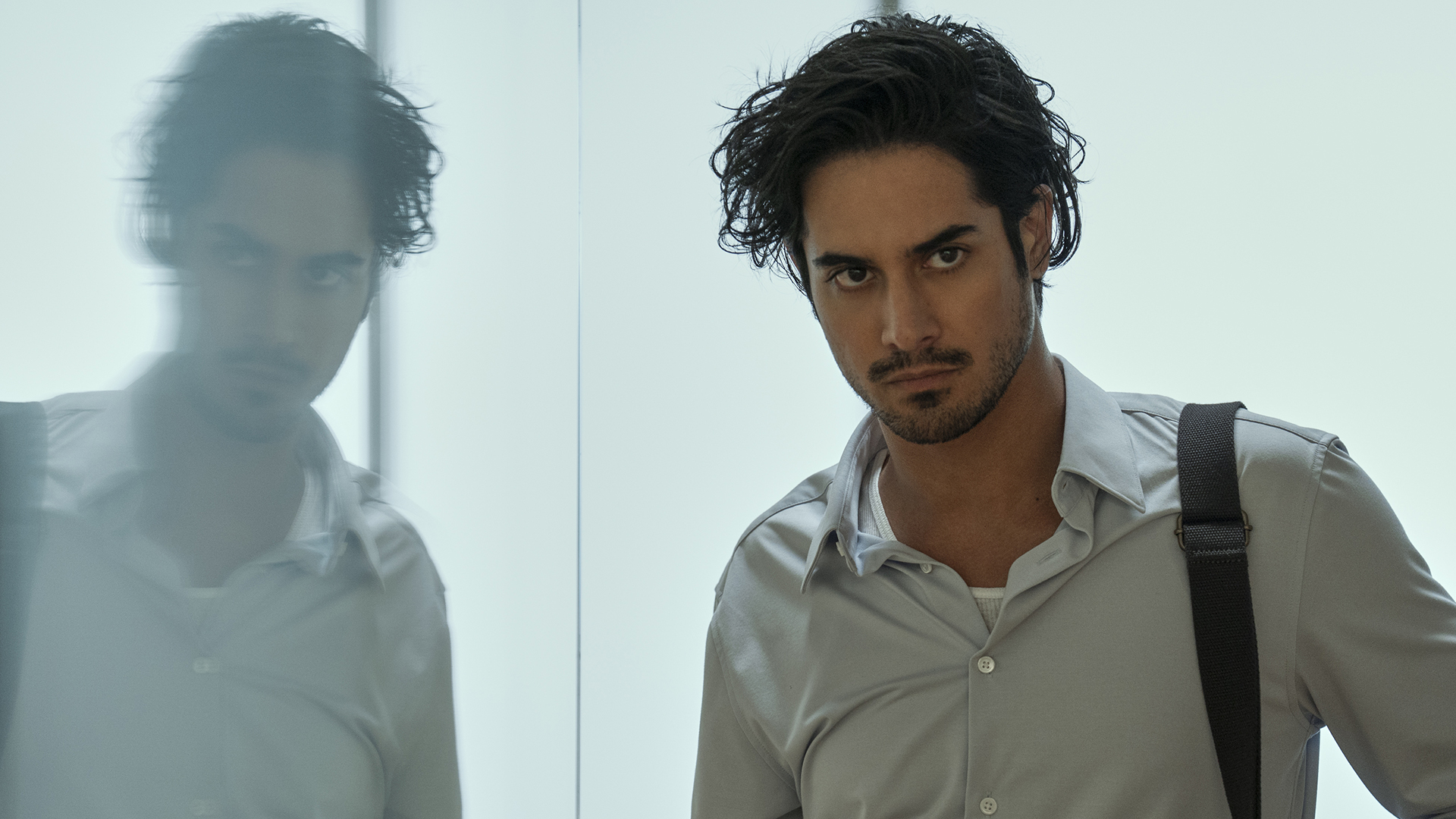 Oliver looking unhappy in 56 Days