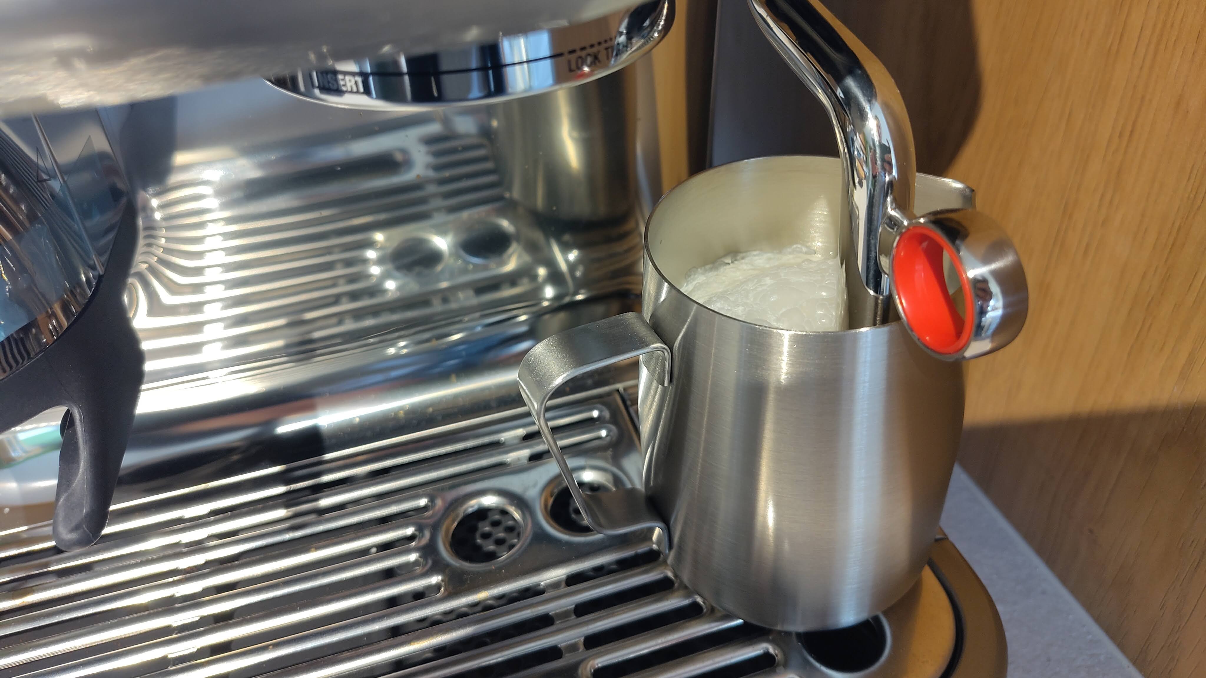 Sage Barista Touch Impress with Cold Brew steaming milk automatically