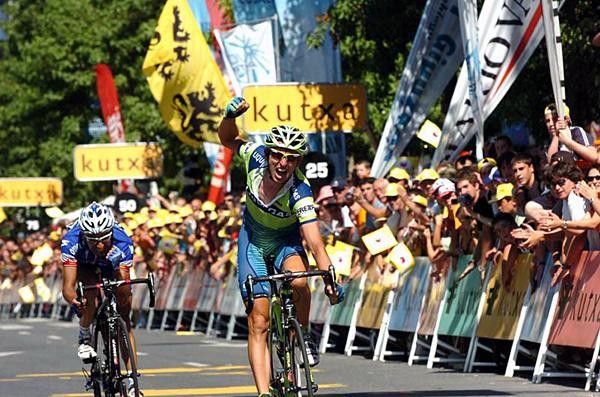 Leonardo Bertagnolli (Liquigas) wins.