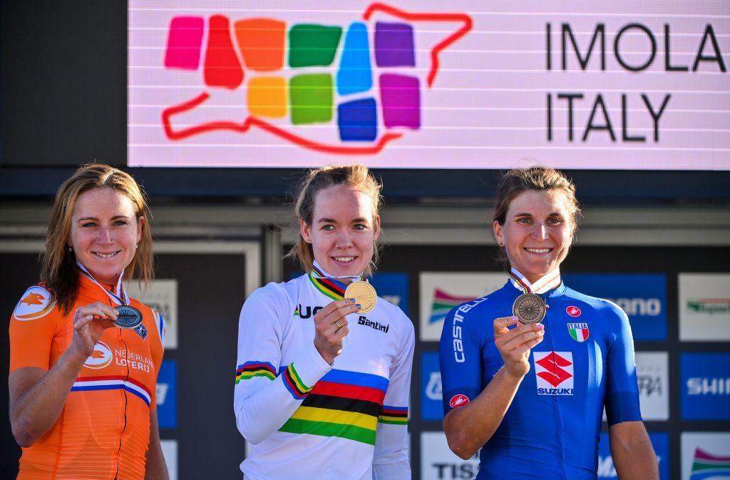 Annemiek van Vleuten (Netherlands), Anna van der Breggen (Netherlands) and Elisa Longo Borghini (Italy) on the podium in Imola