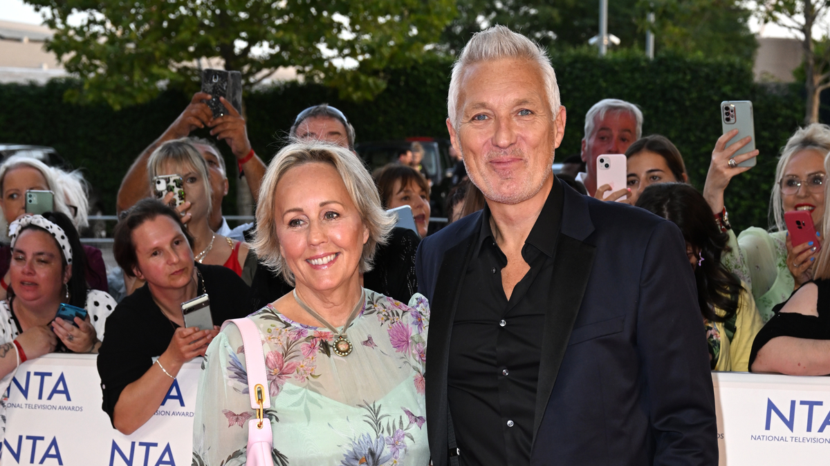 Martin and Shirlie Kemp plant wildcard fruit in their garden | Ideal Home