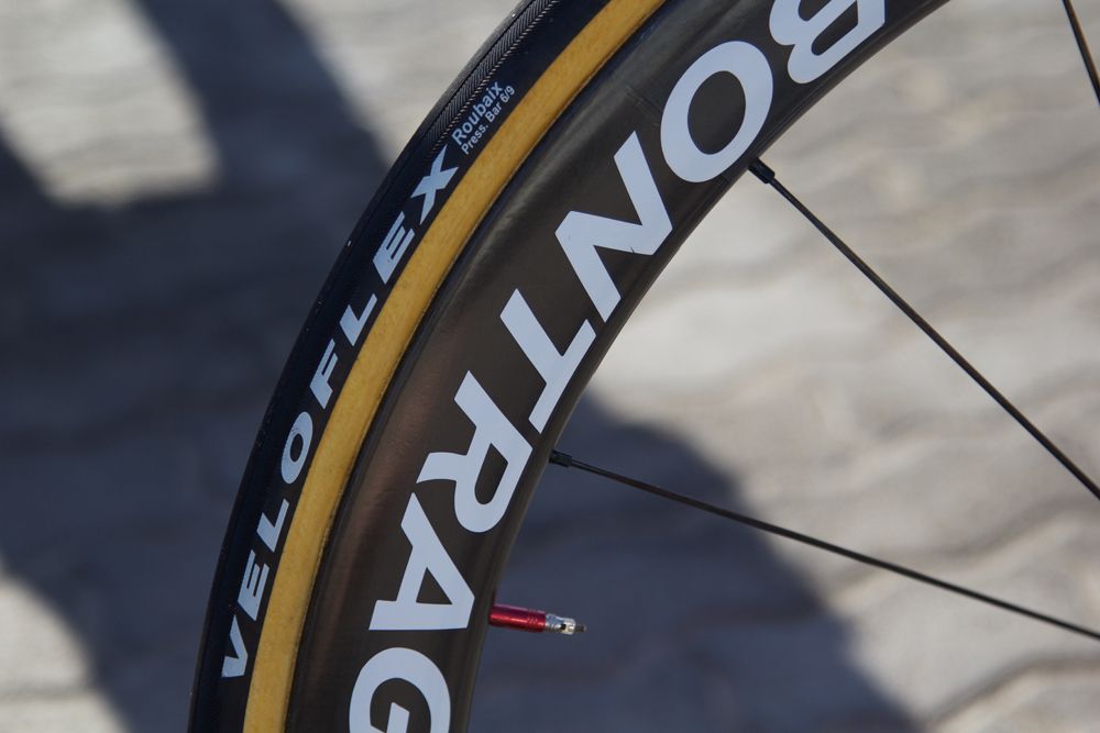 Cancellara is using Veloflex Roubaix 25mm tyres