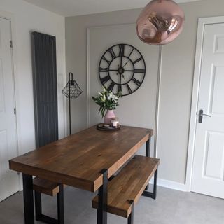 A dining room painted in Egyptian Cotton by Dulux