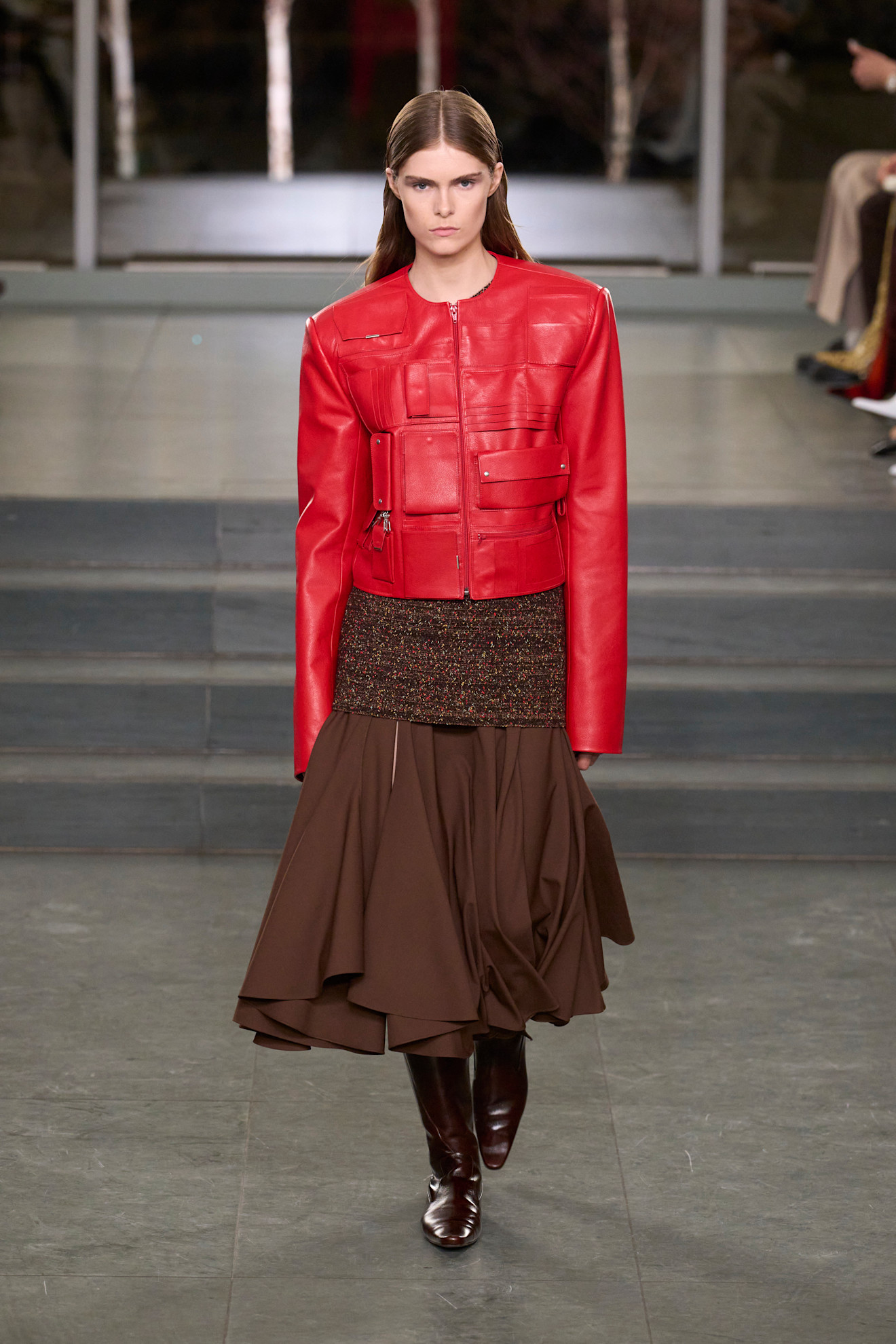 WINTER BOOT COLOUR TRENDS 2025: TORY BURCH BROWN BOOTS