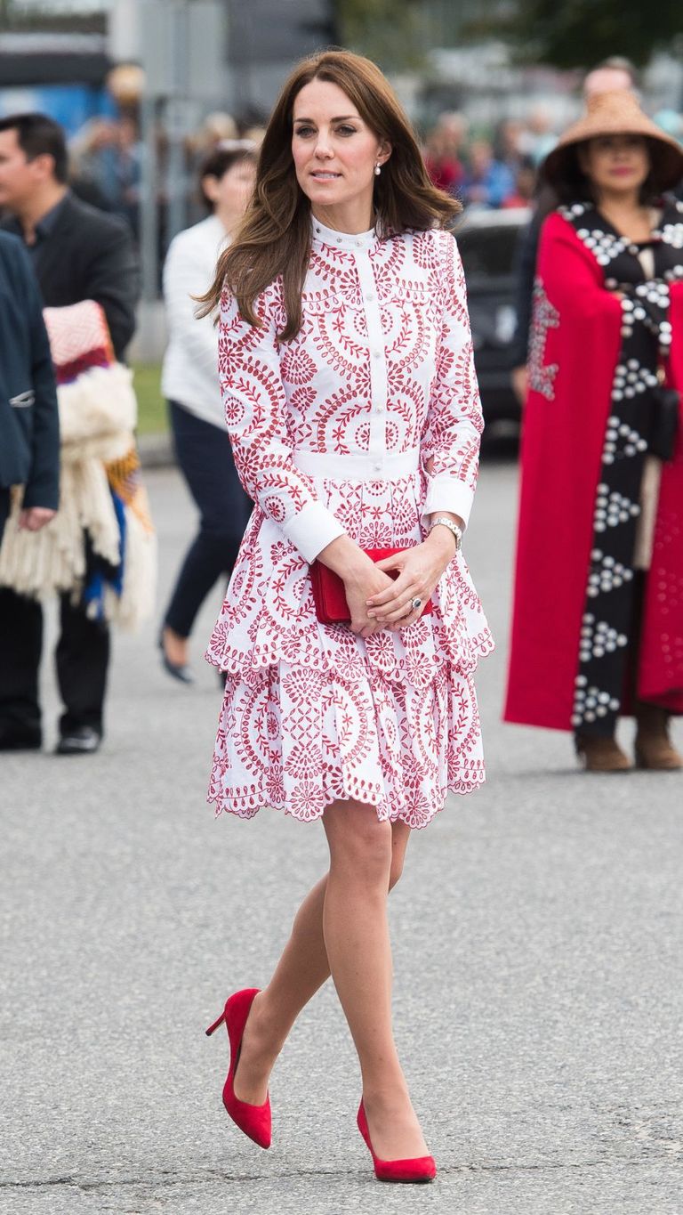 The broderie anglaise dresses that Kate and Carole Middleton love ...