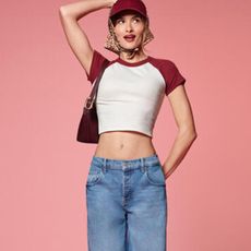 Grace Elizabeth wearing jeans and a tee in an Old Navy campaign.