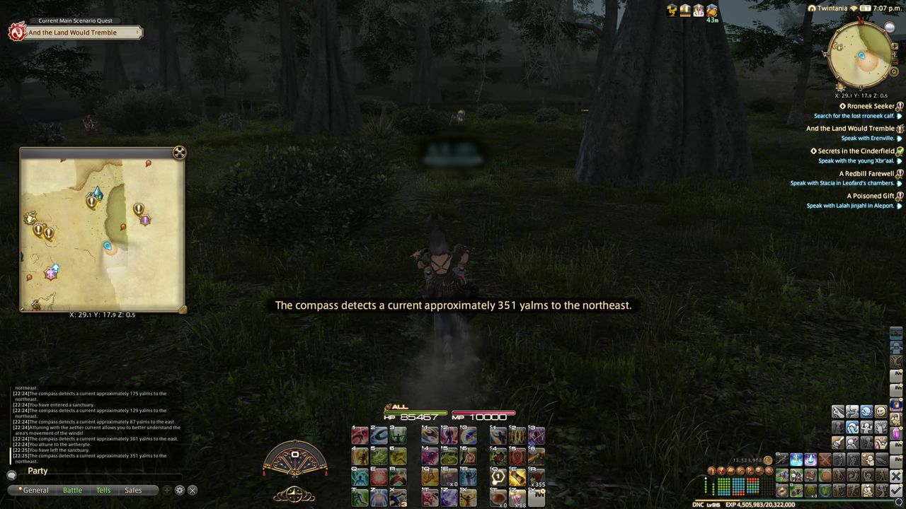 Final Fantasy 14 - A notice that says "The compass detects a current approximately 351 yalms to the notheats" in the middle of the player's screen while using an Aether Compass