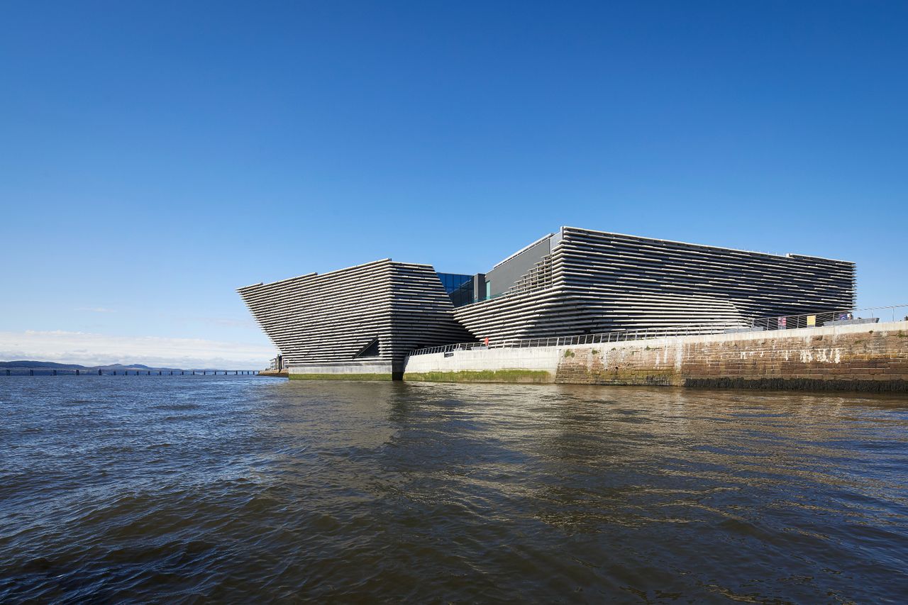 v&amp;a dundee opens