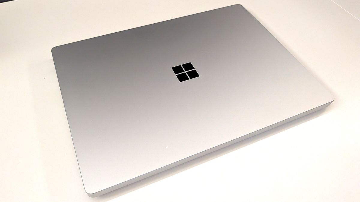 Surface Laptop Ultra
