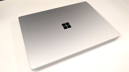 Surface Laptop Ultra