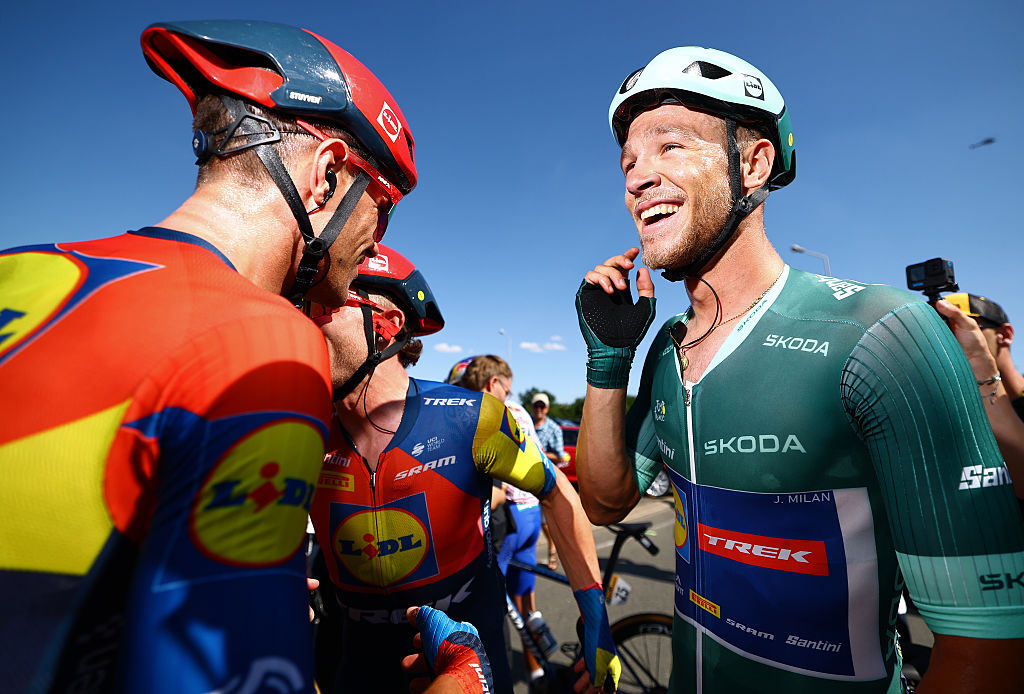 'You spend a lot of time with those guys' – Emotional Theuns reveals the bond of a Tour de France sprint team after Jonathan Milan's debut stage win