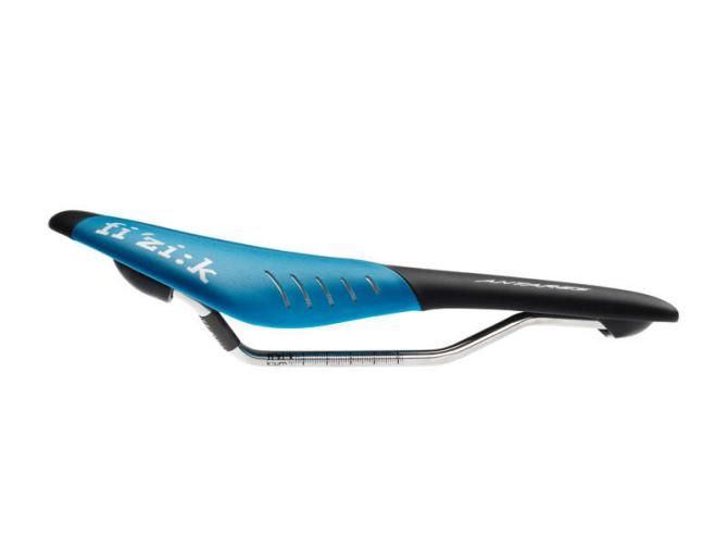 The Fi'zi:k Antares R3 with alloy K:ium rails