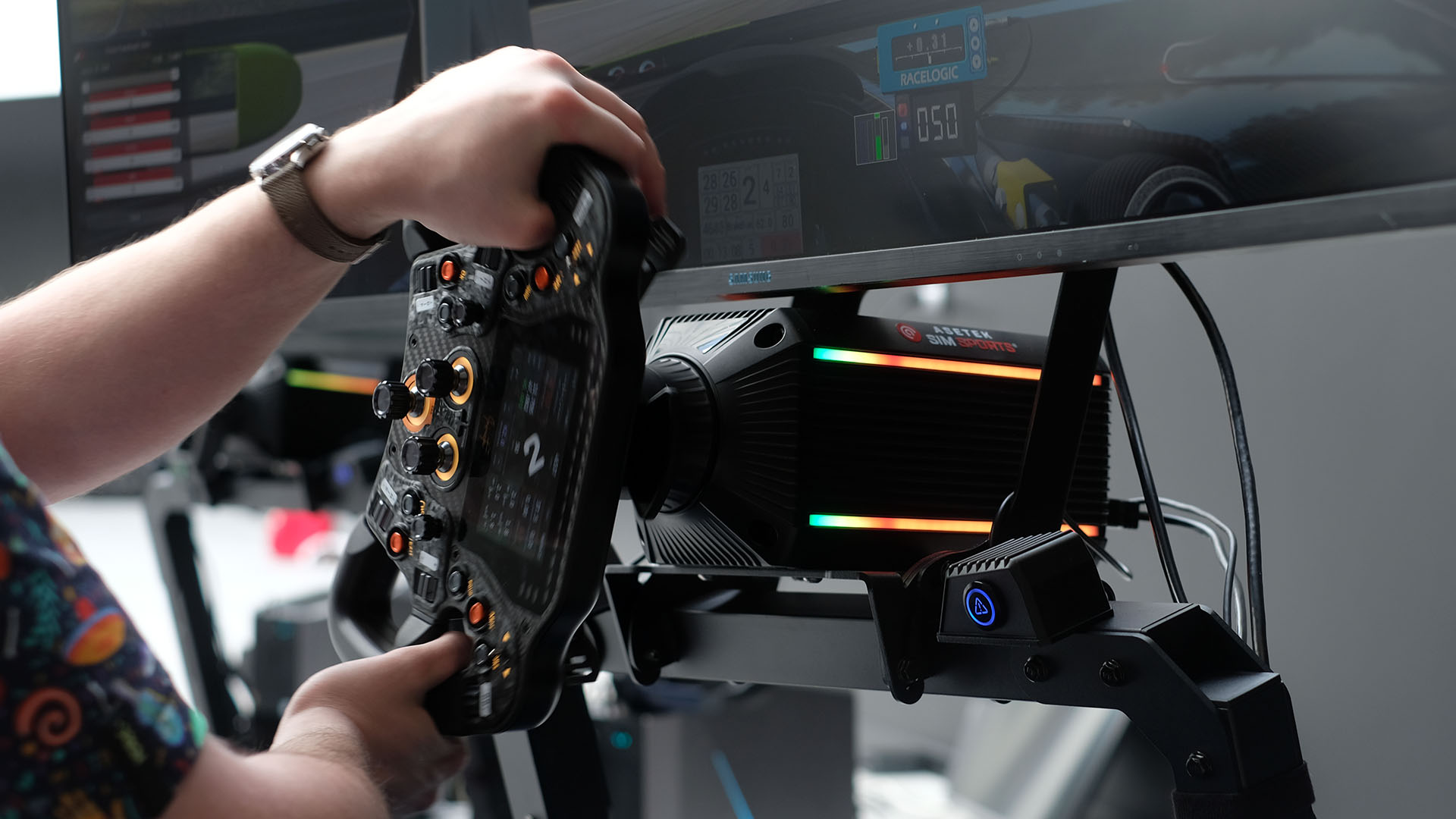 Asetek racing wheel
