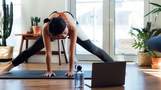 How to get fit: Image shows woman working out