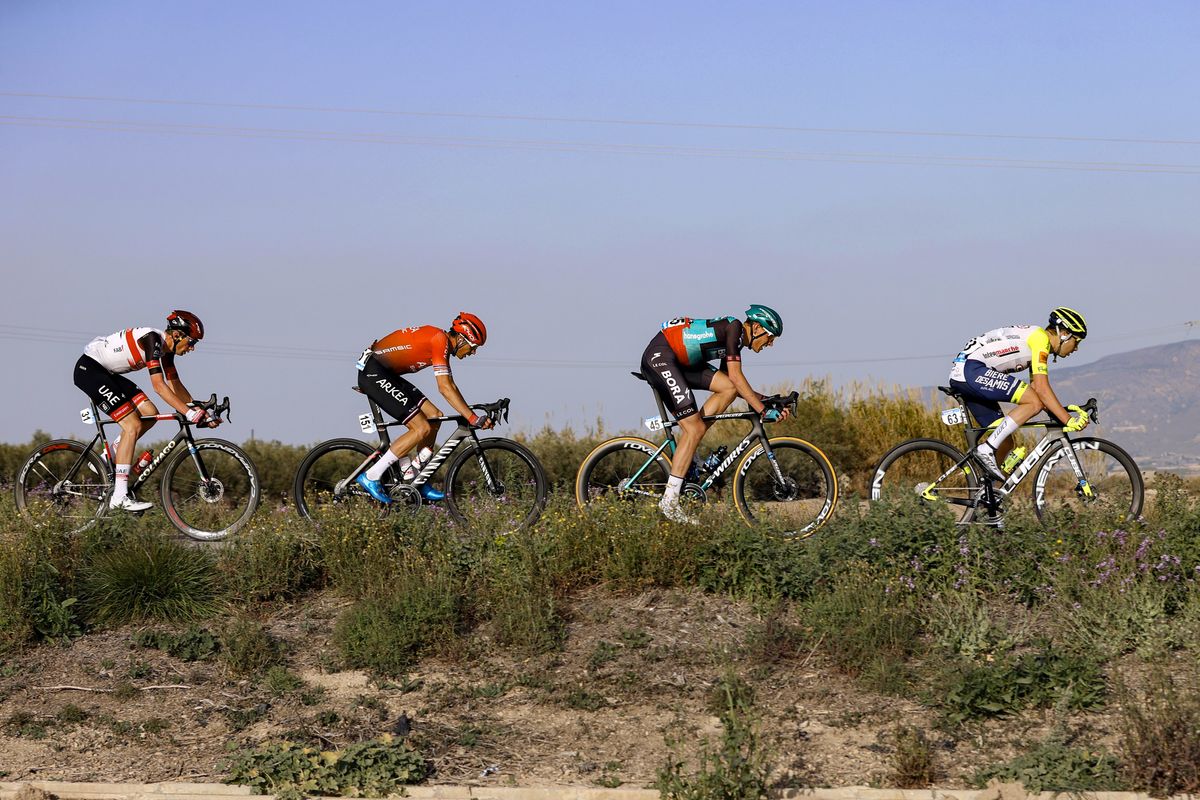 Vuelta Ciclista a Murcia 2022 - 42nd Edition - Fortuna - Puerto de Cartagena 183,2 km - 12/02/2022 - Kobe Goossens (BEL - Intermarch&Atilde;&copy; - Wanty - Gobert Mat&Atilde;&copy;riaux) - Nils Politt (GER - Bora - Hansgrohe) - Warren Barguil (FRA - Team Arkea Samsic) - Brandon McNulty (USA - UAE Team Emirates) - photo Luis Angel Gomez/SprintCyclingAgency&Acirc;&copy;2022