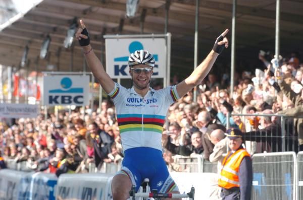 Tom Boonen wins Paris-Roubaix in the world champion's jersey.