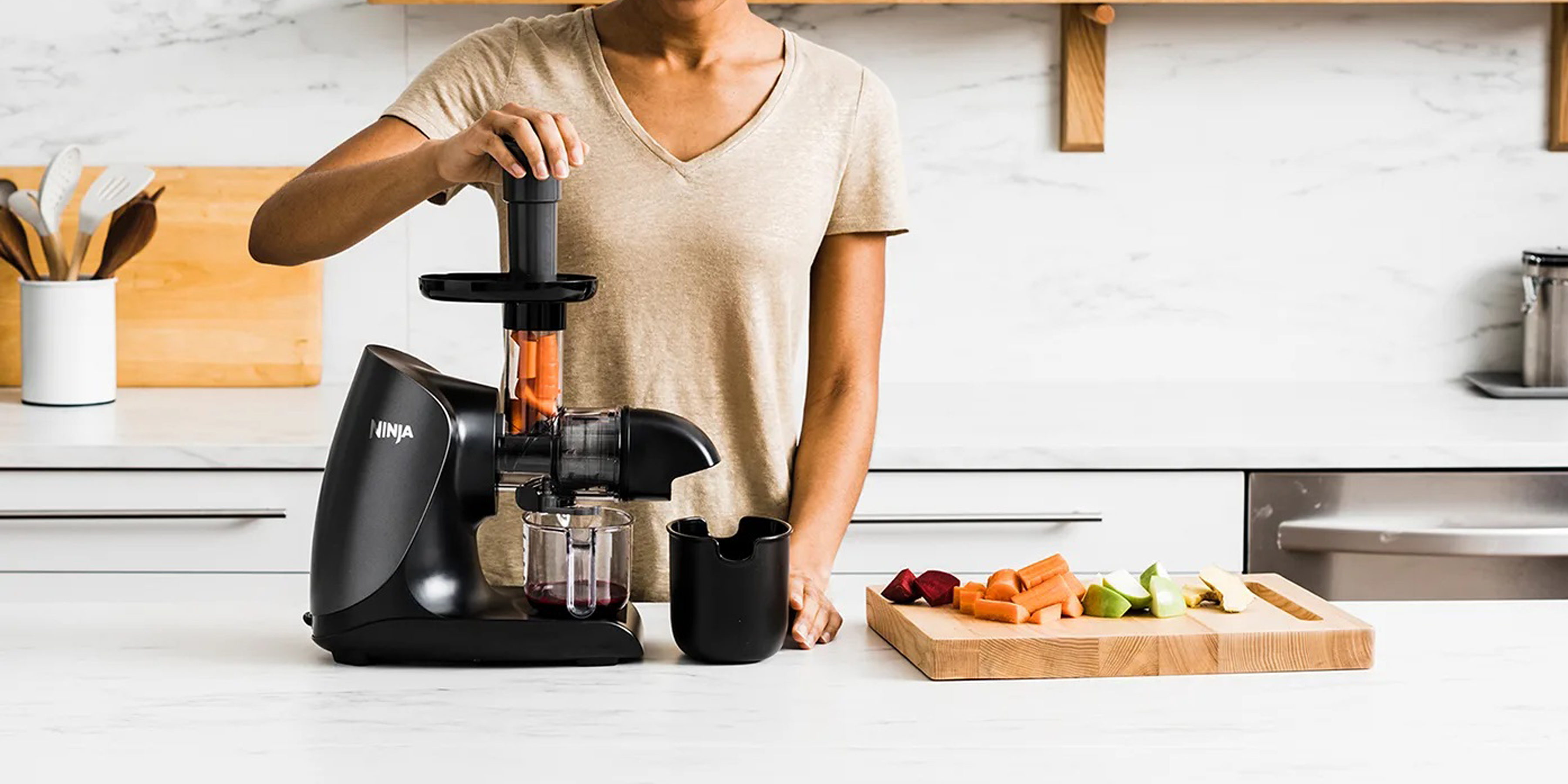 Juicing dual: Is the Ninja Cold Press Juicer or the Nutribullet