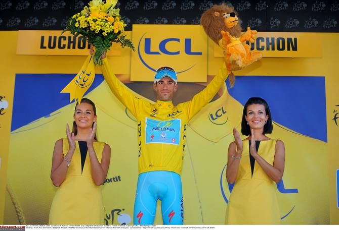 Vincenzo Nibali (Astana) celebrates another day in the maillot jaune