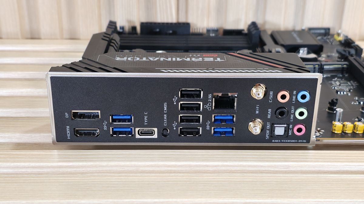 Интерфейсная панель Maxsun Terminator B850M Pro II Maxsun Terminator B850M Pro II - Rear IO