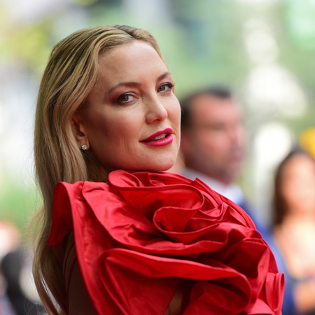 Kate Hudson attends Netflix "Glass Onion" world premiere at the Toronto International Film Festival at Princess of Wales Theatre on September 10, 2022 in Toronto, Ontario.