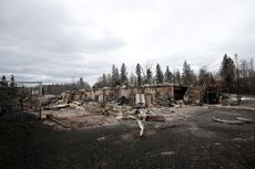  Burned out homes are pictured in the Abasand neighbourhood of Fort McMurray, Alberta, Canada