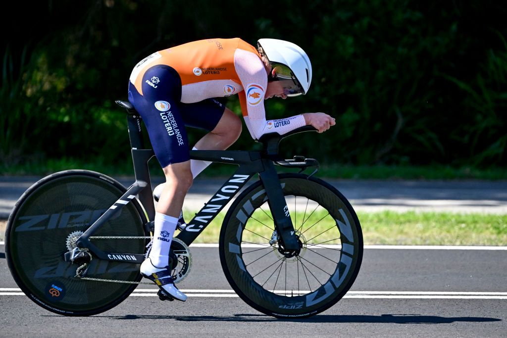 Annemiek van Vleuten at the UCI Road World Championships 2022