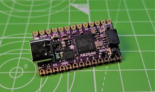 Adafruit KB2040