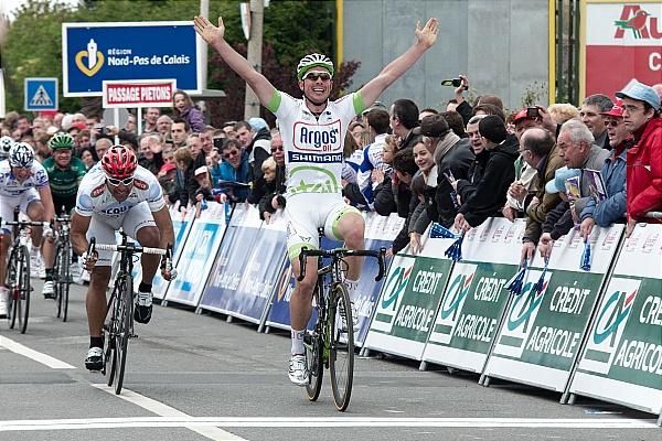 John Degenkolb (Argos-Shimano) won ahead of Danilo Napolitano