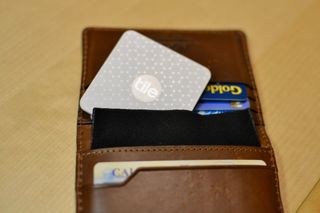 Nomad Slim Wallet with Tile tracking