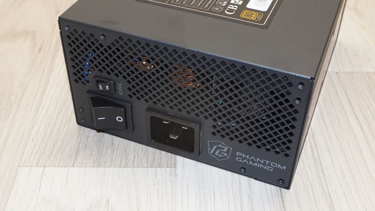 ASRock PG-1600G Phantom Gaming power supply review | Tom's Hardware